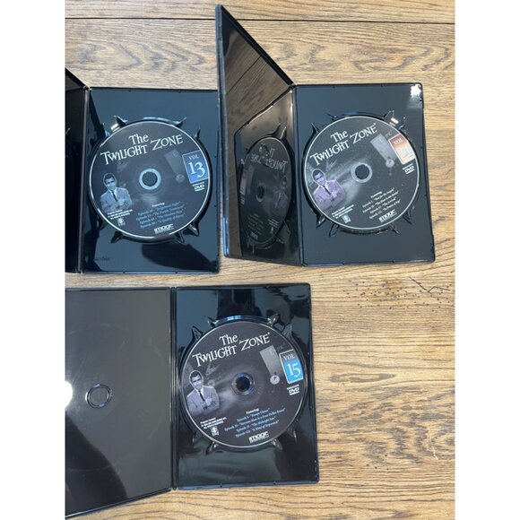 The Twilight Zone DVD Box Set Collection 2 Volumes 10-18 Pre-Owned - Picture 5 of 10